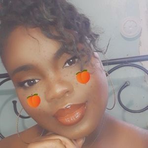 Meet your Posher, Rene